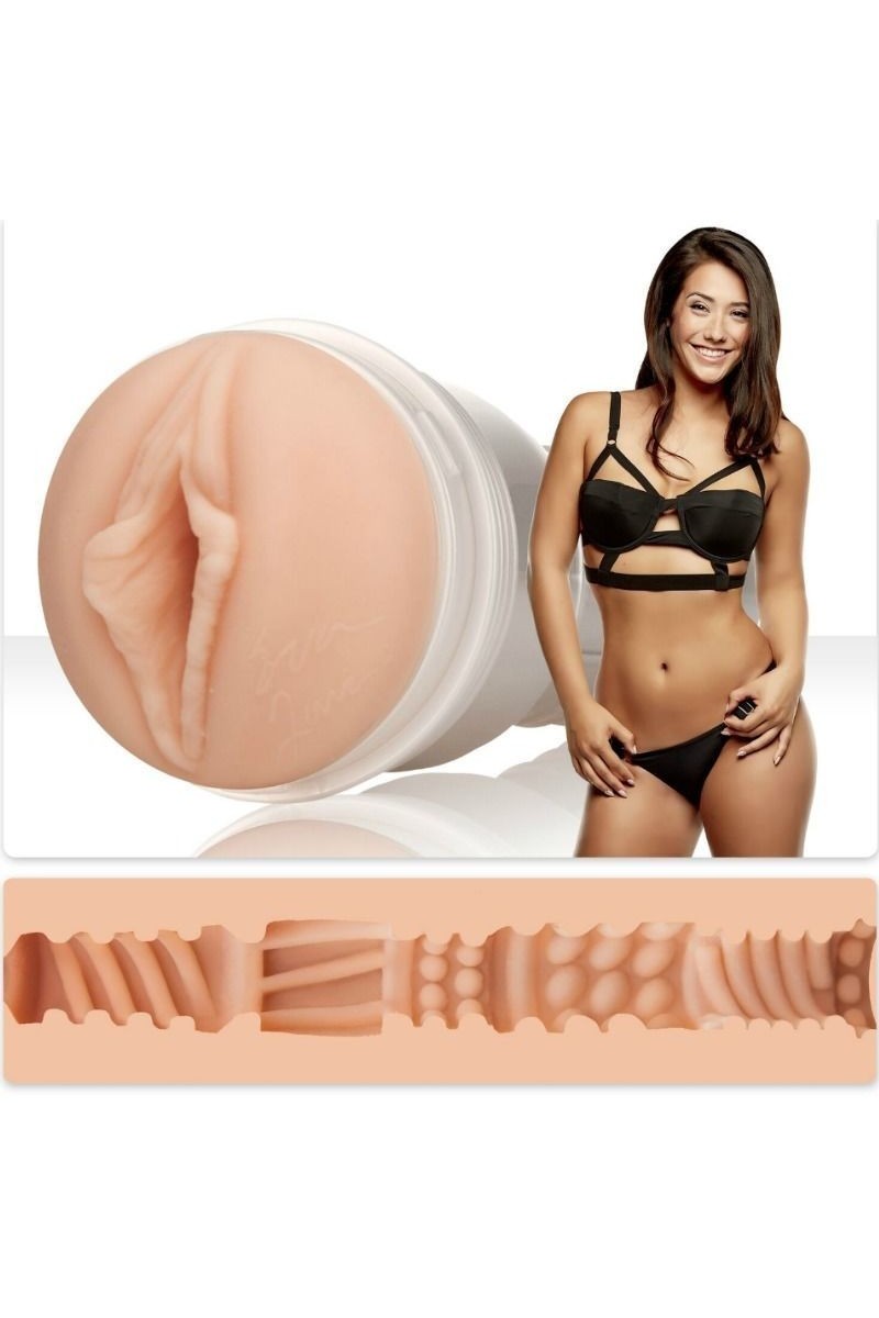 Masturbatore vagina Eva Lovia Masturbatore vagina Eva Lovia