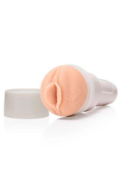 Masturbatore vagina Angel Young
